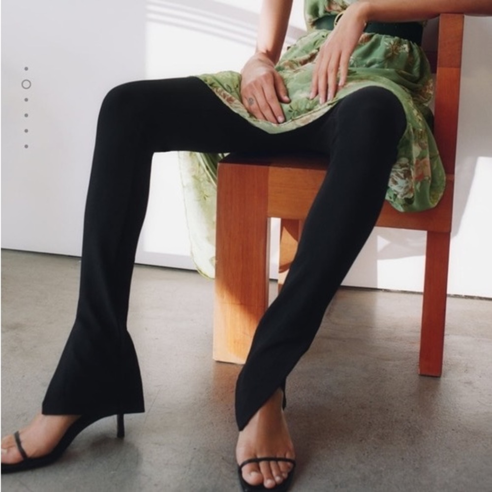 Zara Black Ribbed Leggings with Zippered Ankle Slits